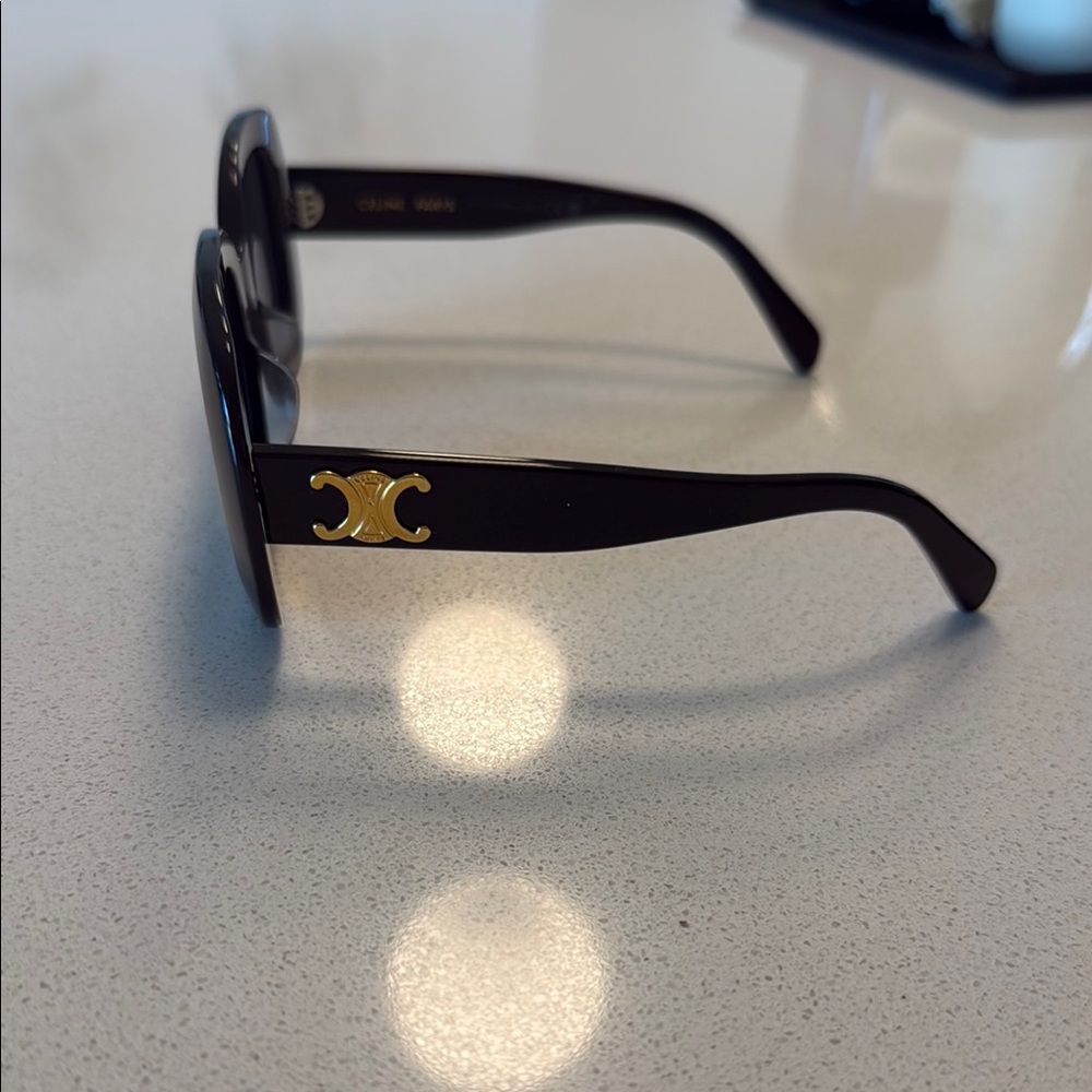 Celine Black Modern Sunglasses - Picture 2 of 6